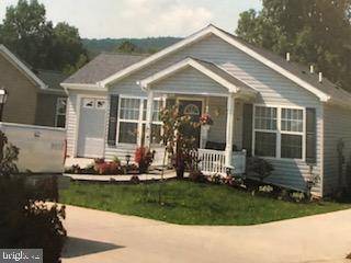 856 TRESTLE CT, Pine Grove, PA 17963