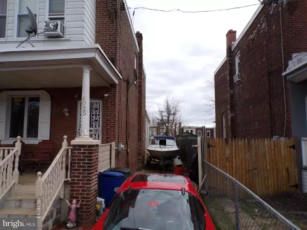 Philadelphia, PA 19135,6025 TULIP ST