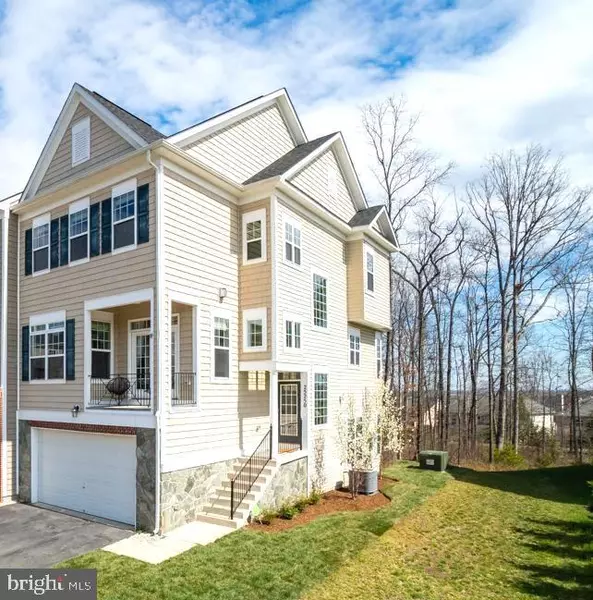 25250 DEMILTON TER, Chantilly, VA 20152