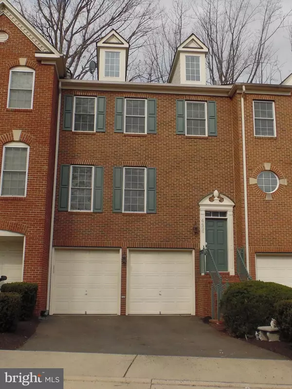 4456 BLACK IRONWOOD DR, Fairfax, VA 22030