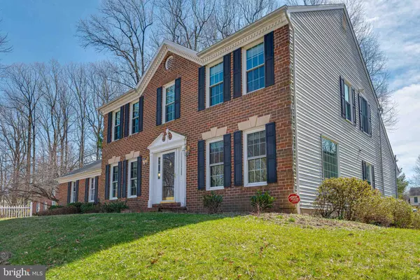 Ellicott City, MD 21042,10236 THREAD NEEDLE CT