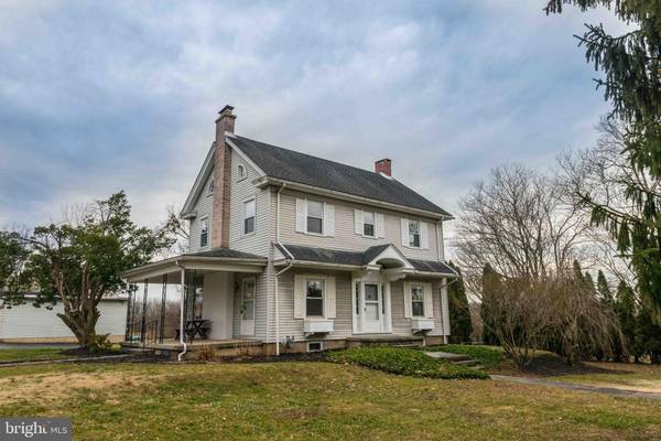 135 N SHERIDAN RD, Newmanstown, PA 17073