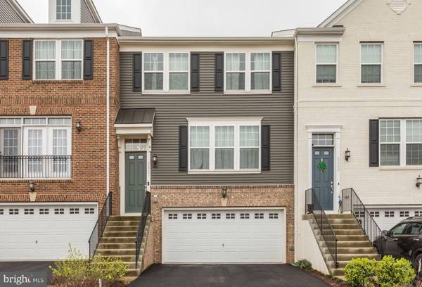 8867 MILTON MILL WAY, Manassas, VA 20112