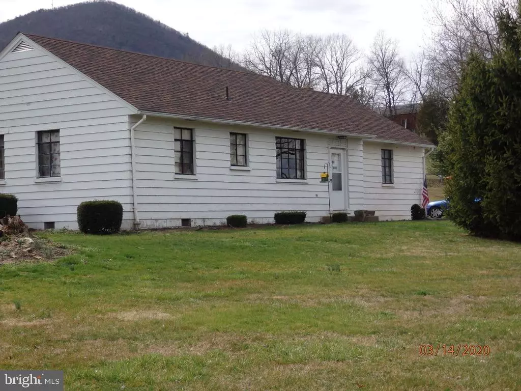 Strasburg, VA 22657,6233 E STRASBURG RD E