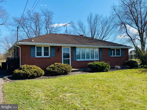 2994 LUTHERAN RD, Gilbertsville, PA 19525