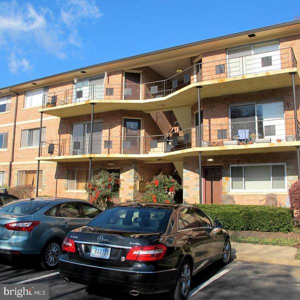 5001 SENTINEL DR #15, Bethesda, MD 20816