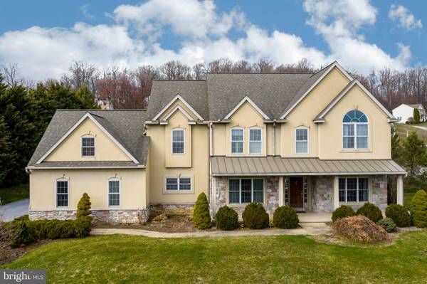 842 HIDDEN HOLLOW DR, Gap, PA 17527