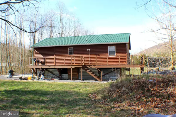 17799 SOUTH FORK RD, Moorefield, WV 26836