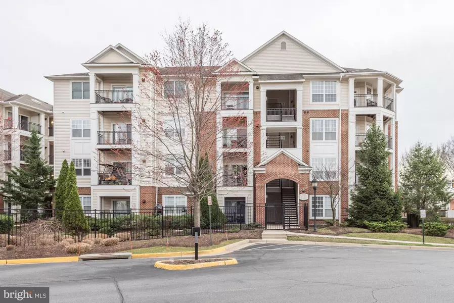 12901 CENTRE PARK CIR #419, Herndon, VA 20171