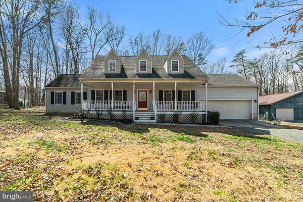 67 ASH RD, Louisa, VA 23093