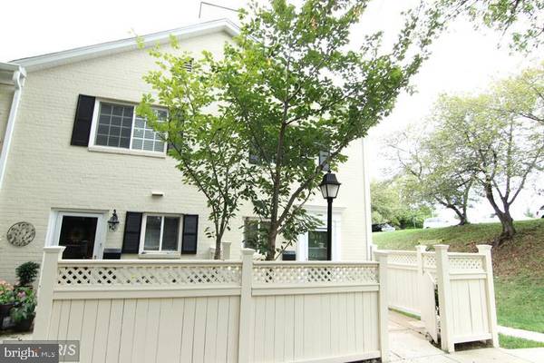 5260 MARIS AVE, Alexandria, VA 22304