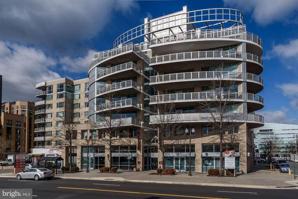 3409 WILSON BLVD #602, Arlington, VA 22201