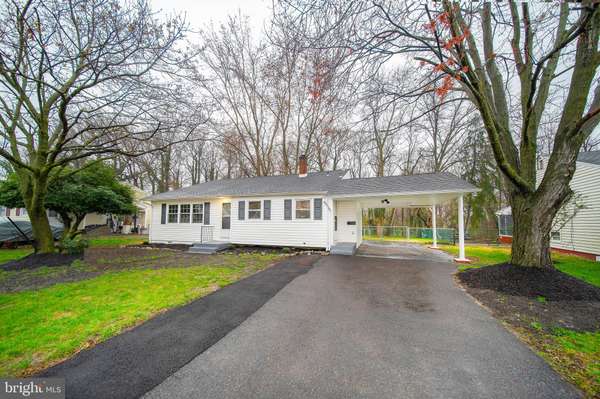 50 W STEPHEN DR, Newark, DE 19713