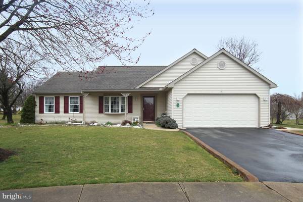 14 BROOKSIDE CIR, Myerstown, PA 17067