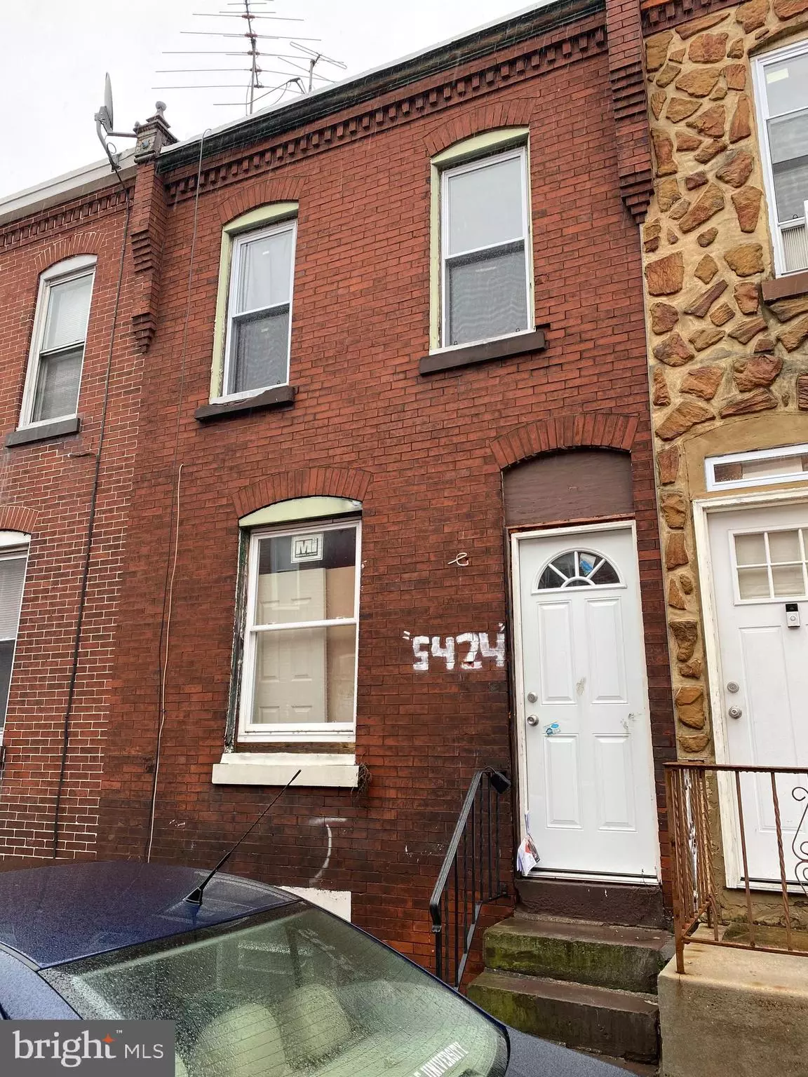 Philadelphia, PA 19131,5424 SHARSWOOD ST