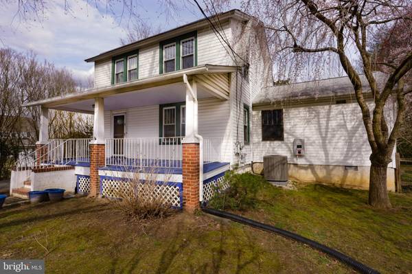 1 ORCHARD AVE, Newark, DE 19711