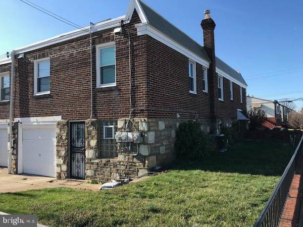 Philadelphia, PA 19152,2801 RHAWN ST