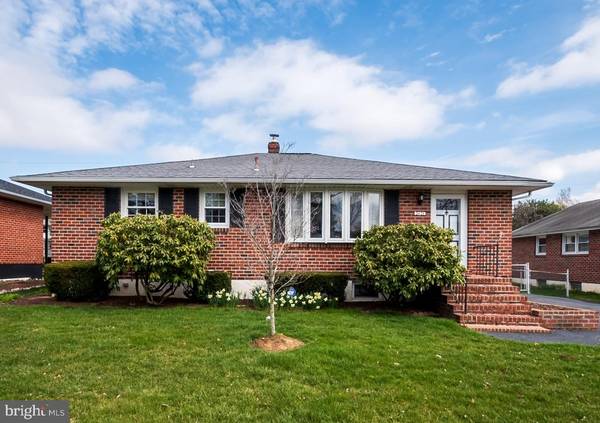 2435 W ERIC DR, Wilmington, DE 19808