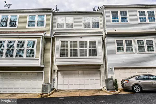 Fairfax, VA 22030,4096 FOUNTAINSIDE LN