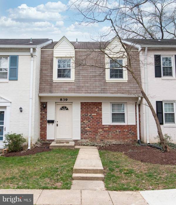 839 AZALEA DR #28, Rockville, MD 20850