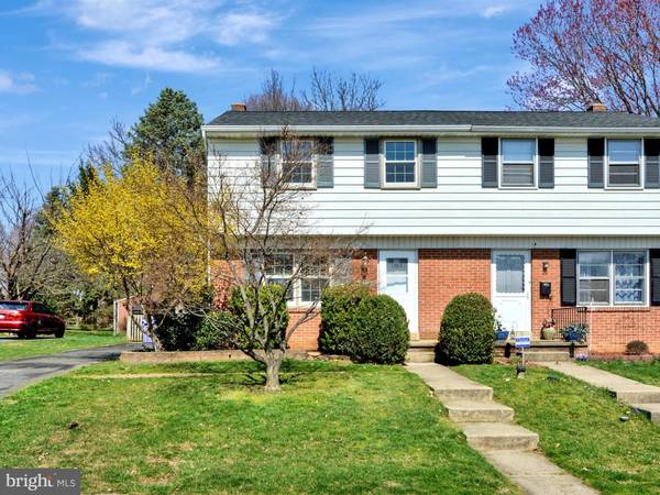 1783 HEMLOCK RD, Lancaster, PA 17603