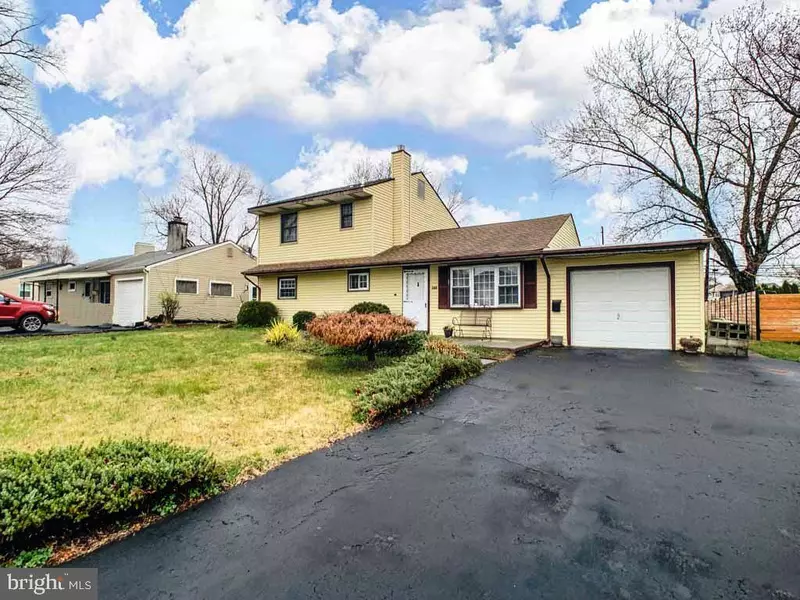 163 WISTAR RD, Fairless Hills, PA 19030