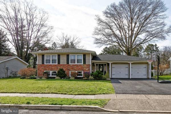 59 BRYANT RD, Blackwood, NJ 08012