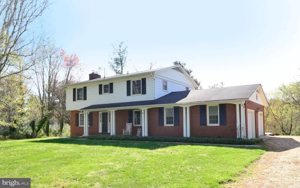 14992 MOUNTAIN RD, Hillsboro, VA 20132