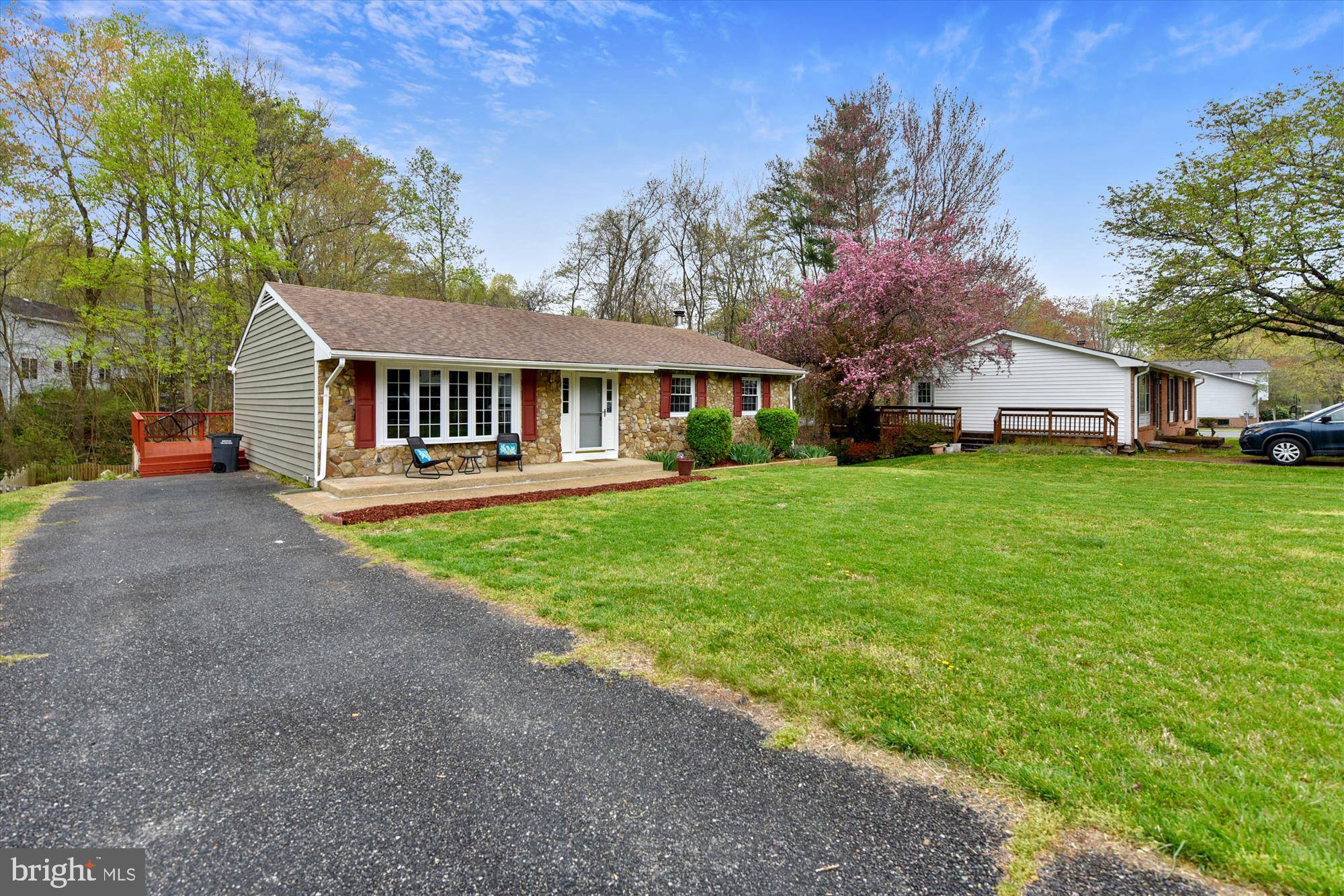 Dumfries, VA 22025,16202 SHEFFIELD DR