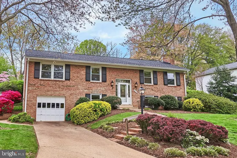 1310 OBERON WAY, Mclean, VA 22102