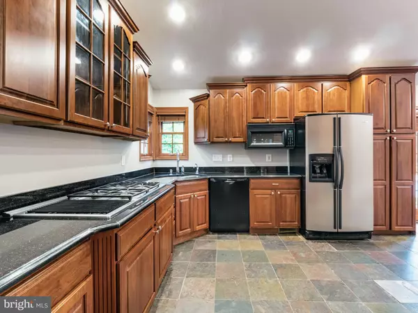 Oakton, VA 22124,11215 SORREL RIDGE LN