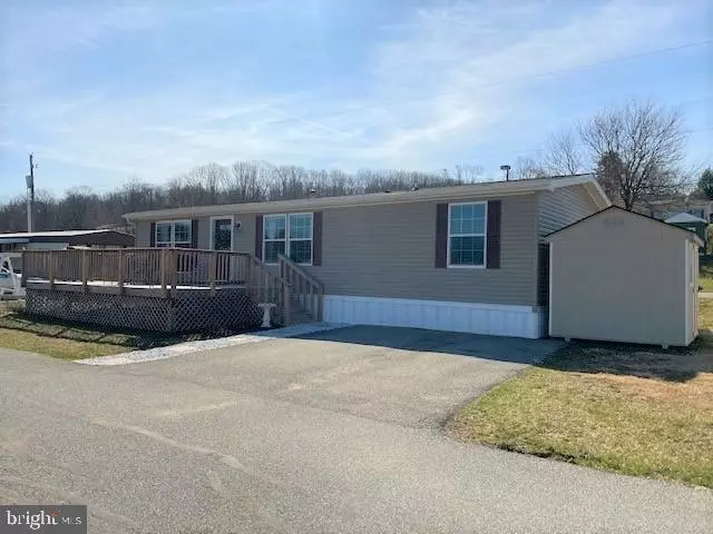 Breinigsville, PA 18031,10108 FERNWOOD LN