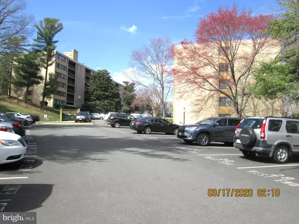 Alexandria, VA 22304,8 S VAN DORN ST #301