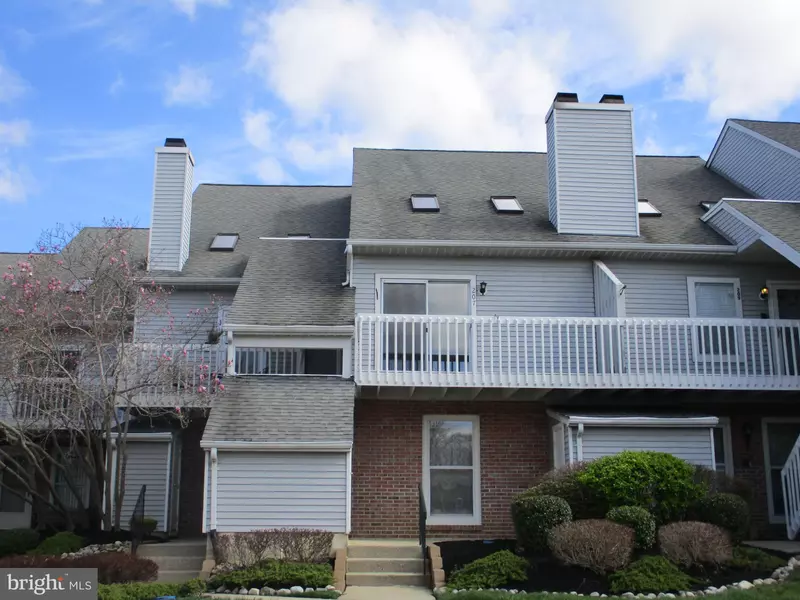 207 PARK PLACE DR, Cherry Hill, NJ 08002