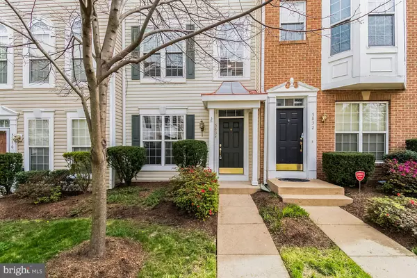 Alexandria, VA 22304,5834 COWLING CT