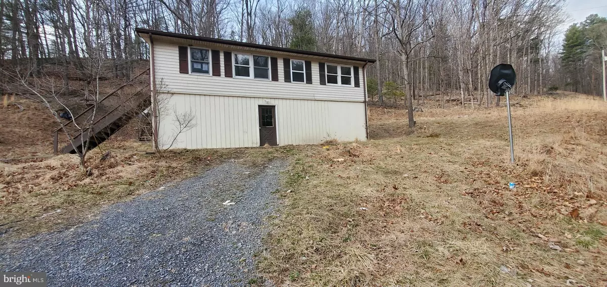 Franklin, WV 26807,1089 PRETTY RIDGE RD