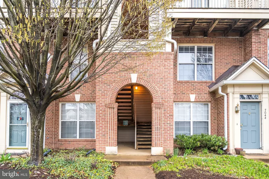 7046 FALLS REACH DR #304, Falls Church, VA 22043