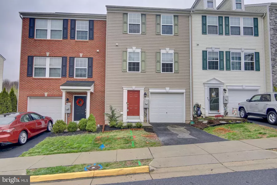 215 MONTICELLO SQ, Winchester, VA 22602