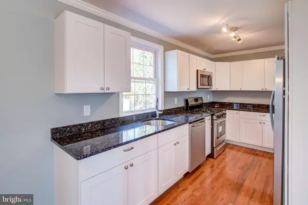 Hamilton Township, NJ 08619,182 EDINBURG RD