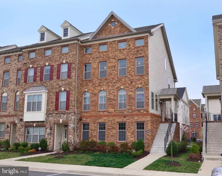 22619 NAUGATUCK SQ, Ashburn, VA 20148