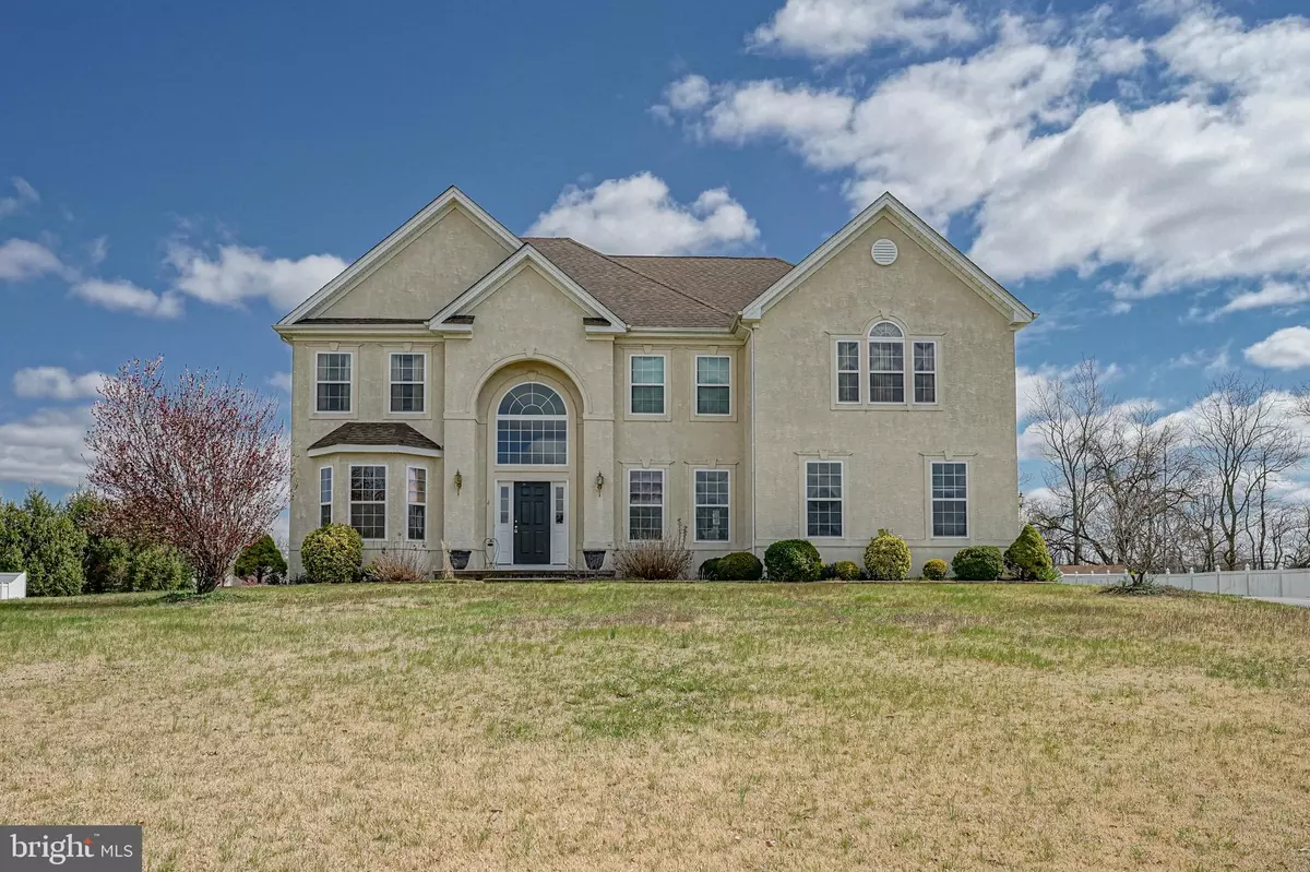 Mullica Hill, NJ 08062,4 PINSKA PL