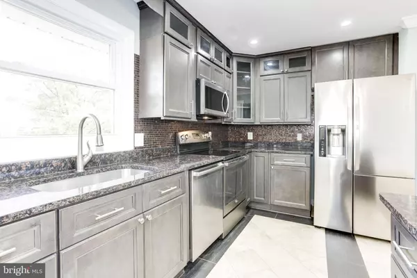 Alexandria, VA 22306,2306 BEACON HILL RD