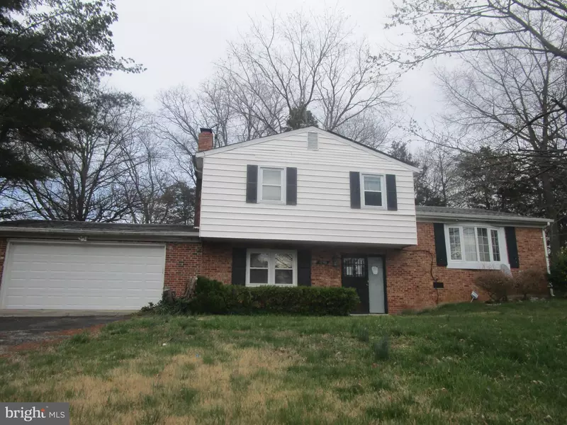 12702 COUNTRY LN, Waldorf, MD 20601