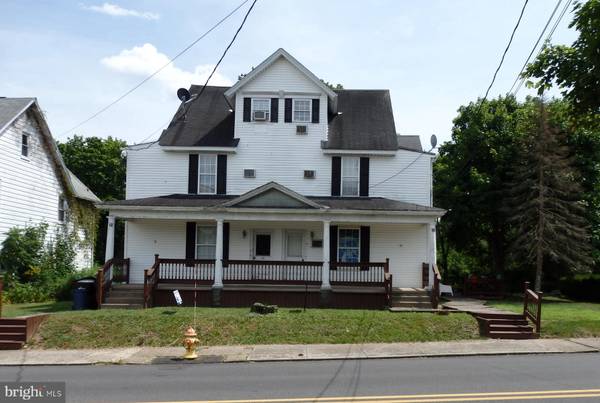 10 CHURCH ST, Richlandtown, PA 18955