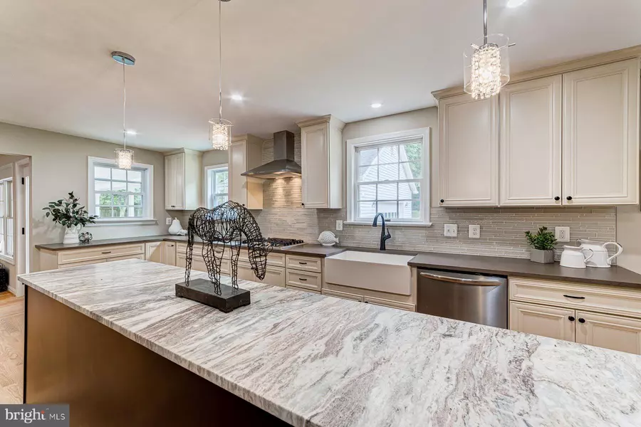 5696 GAINES ST, Burke, VA 22015