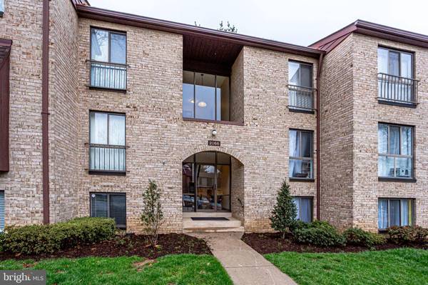 2066 ROYAL FERN CT #1B, Reston, VA 20191