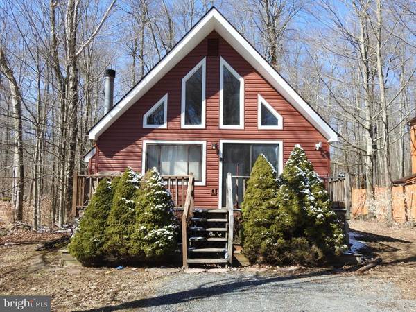 315 MAXATAWNY DR, Pocono Lake, PA 18347