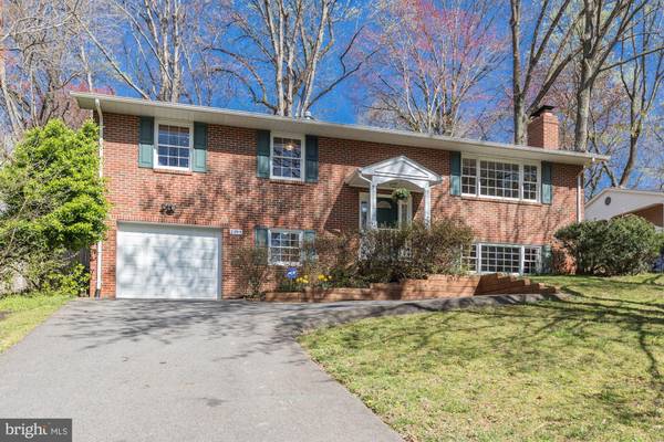 1709 VALLEY AVE, Mclean, VA 22101