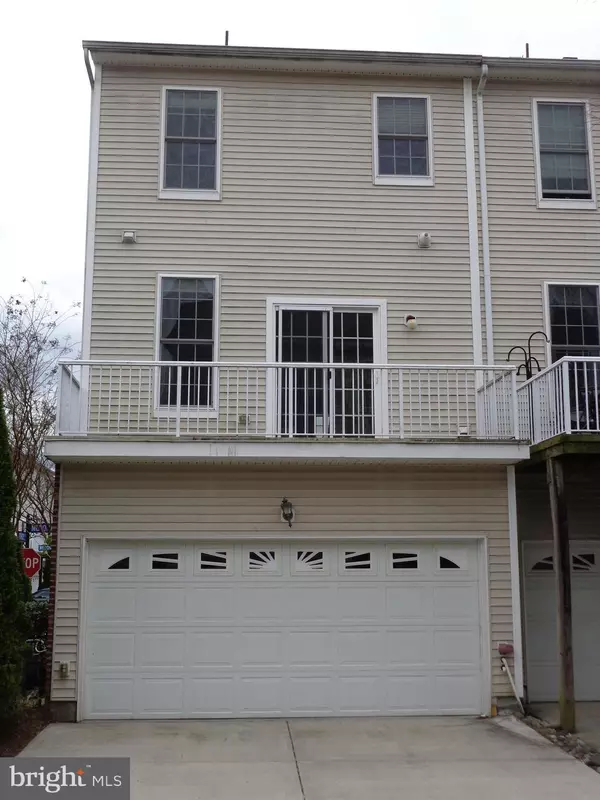 Chantilly, VA 20152,42886 MCCOMAS TER