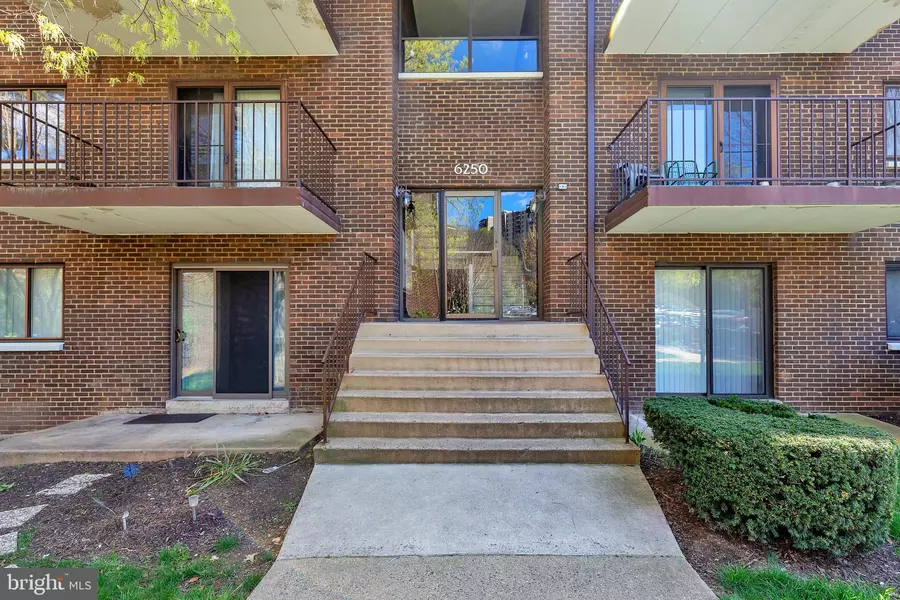 6250 EDSALL RD #401, Alexandria, VA 22312